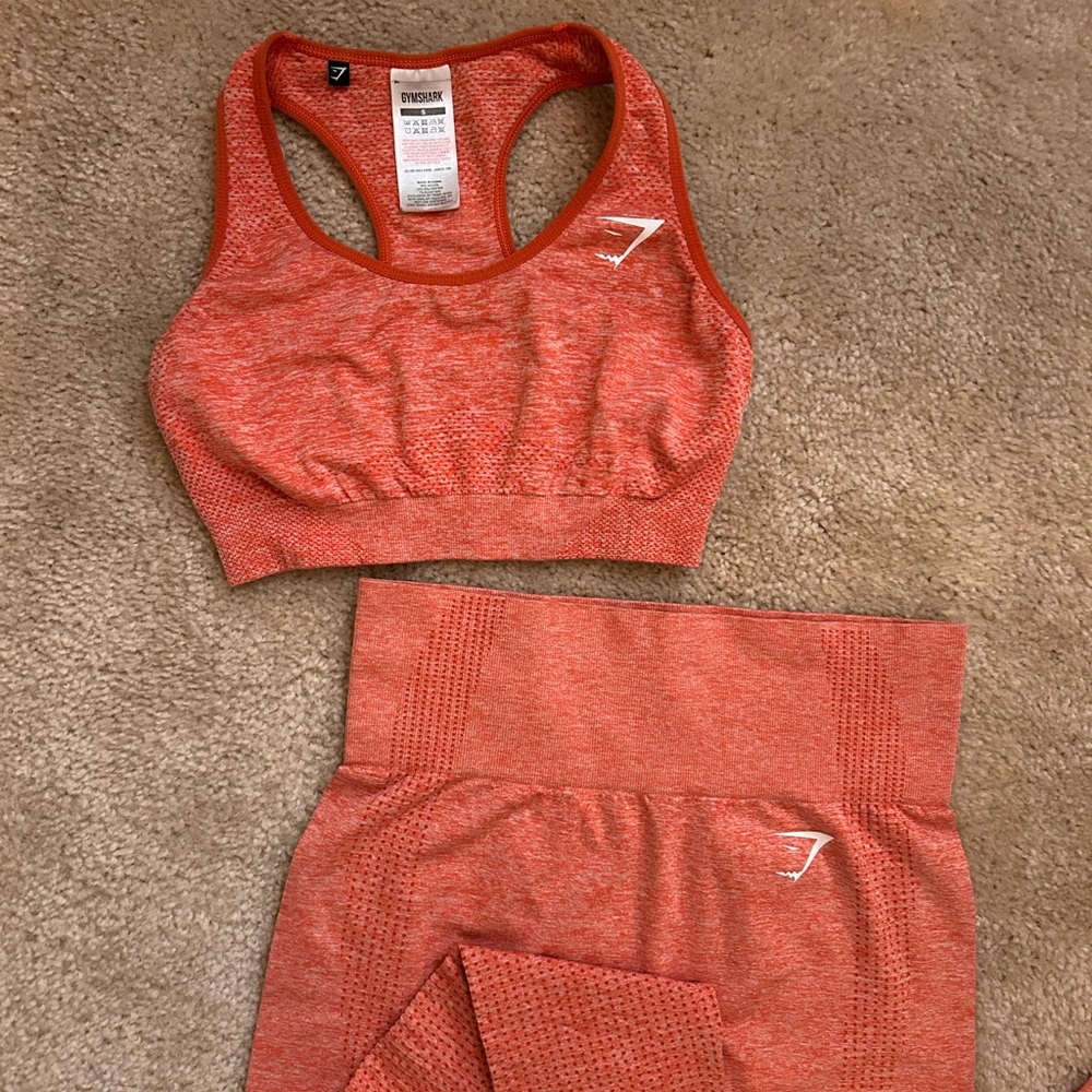 SMALL GYMSHARK MATCHING SET
